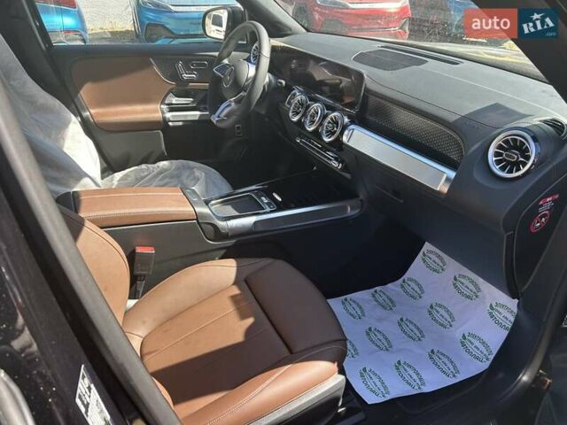 Сірий Мерседес EQB, об'ємом двигуна 0 л та пробігом 1 тис. км за 36999 $, фото 10 на Automoto.ua