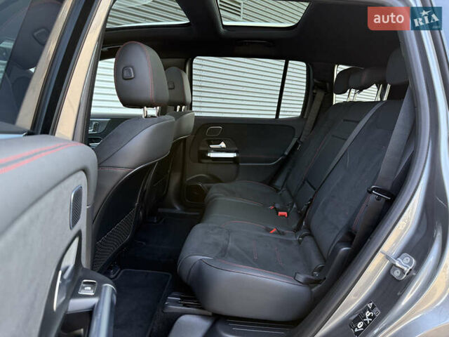 Мерседес EQB 2025 у Рівному на Automoto.ua Сірий Мерседес EQB, об'ємом двигуна 0 л та пробігом 15 тис. км за 39500 $, фото 70 на Automoto.ua