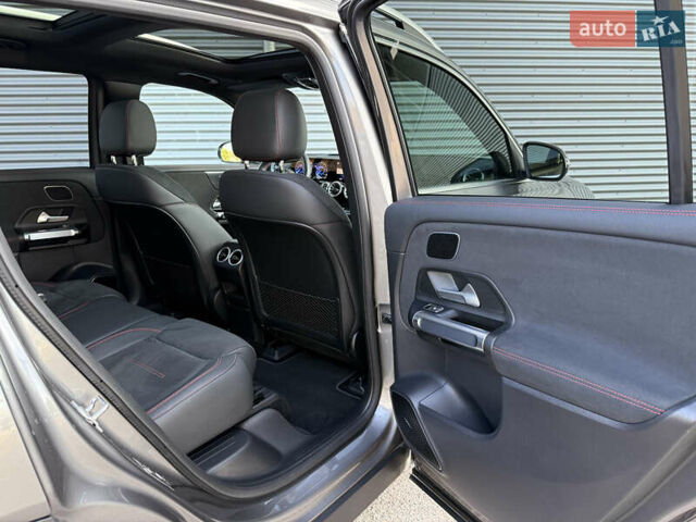 Мерседес EQB 2025 у Рівному на Automoto.ua Сірий Мерседес EQB, об'ємом двигуна 0 л та пробігом 15 тис. км за 39500 $, фото 55 на Automoto.ua