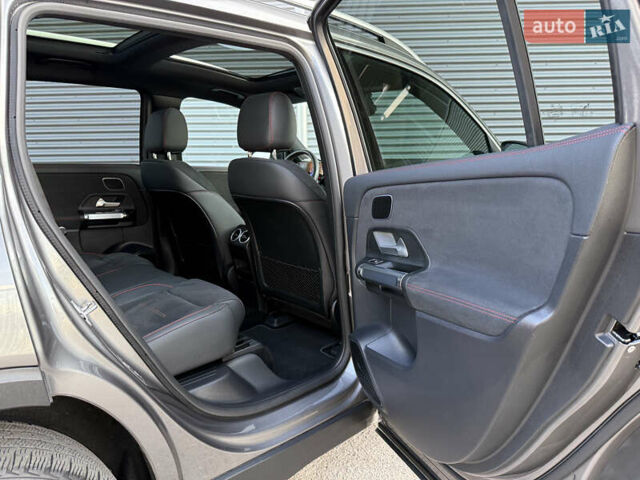 Мерседес EQB 2025 у Рівному на Automoto.ua Сірий Мерседес EQB, об'ємом двигуна 0 л та пробігом 15 тис. км за 39500 $, фото 51 на Automoto.ua