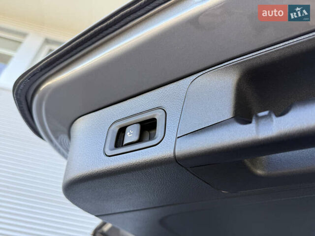 Мерседес EQB 2025 у Рівному на Automoto.ua Сірий Мерседес EQB, об'ємом двигуна 0 л та пробігом 15 тис. км за 39500 $, фото 67 на Automoto.ua