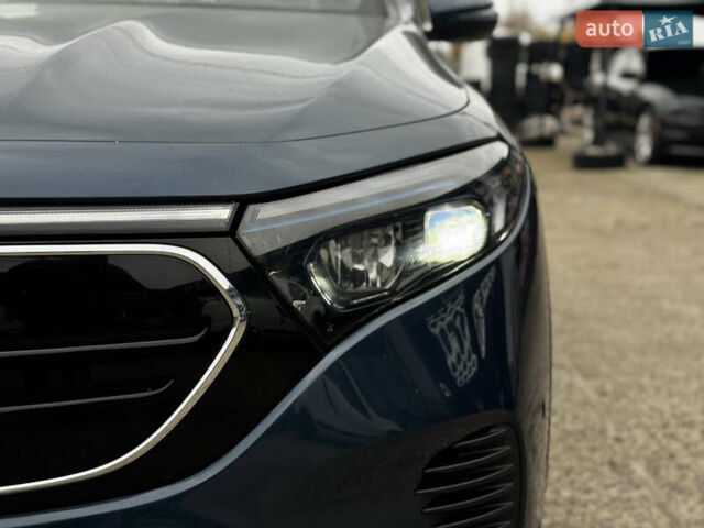 Синій Мерседес EQB, об'ємом двигуна 0 л та пробігом 64 тис. км за 29500 $, фото 9 на Automoto.ua