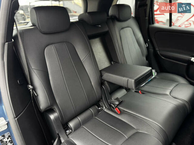 Синій Мерседес EQB, об'ємом двигуна 0 л та пробігом 64 тис. км за 29500 $, фото 52 на Automoto.ua