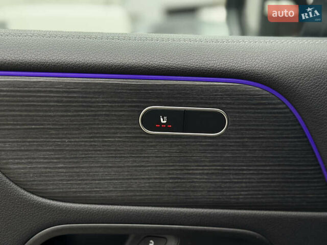 Синій Мерседес EQB, об'ємом двигуна 0 л та пробігом 64 тис. км за 29500 $, фото 22 на Automoto.ua