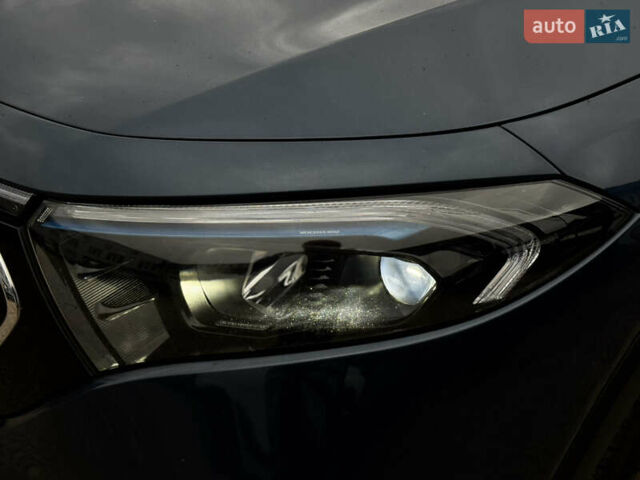 Синій Мерседес EQB, об'ємом двигуна 0 л та пробігом 64 тис. км за 29500 $, фото 12 на Automoto.ua