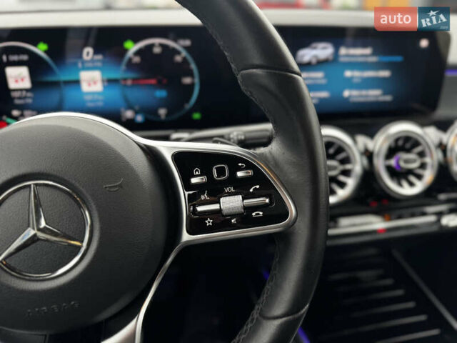 Синій Мерседес EQB, об'ємом двигуна 0 л та пробігом 64 тис. км за 29500 $, фото 30 на Automoto.ua