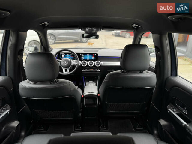 Синій Мерседес EQB, об'ємом двигуна 0 л та пробігом 64 тис. км за 29500 $, фото 44 на Automoto.ua