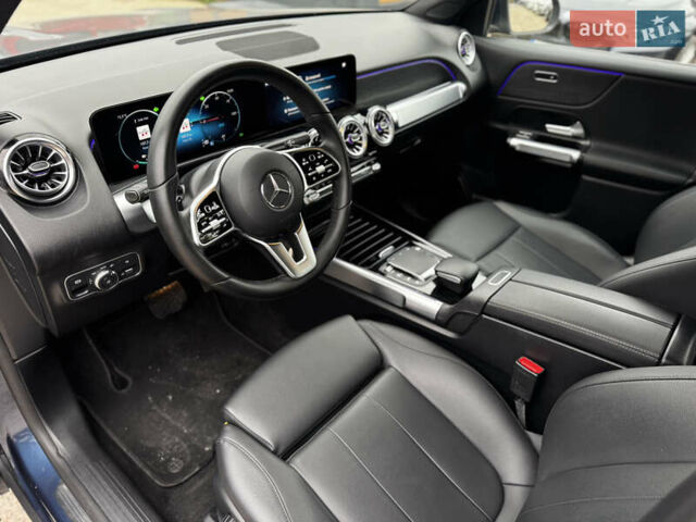 Синій Мерседес EQB, об'ємом двигуна 0 л та пробігом 64 тис. км за 29500 $, фото 26 на Automoto.ua
