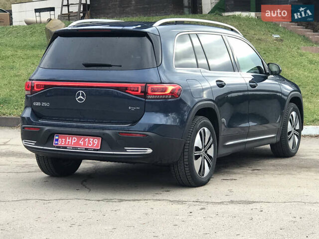 Синий Мерседес EQB, объемом двигателя 0 л и пробегом 51 тыс. км за 32200 $, фото 9 на Automoto.ua