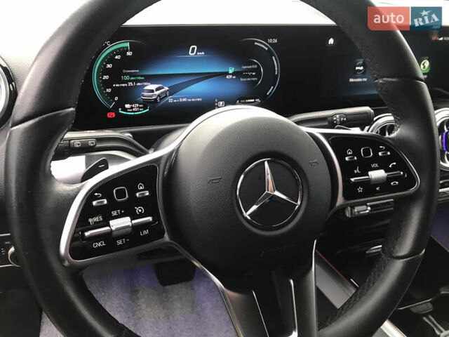 Синий Мерседес EQB, объемом двигателя 0 л и пробегом 51 тыс. км за 32200 $, фото 26 на Automoto.ua