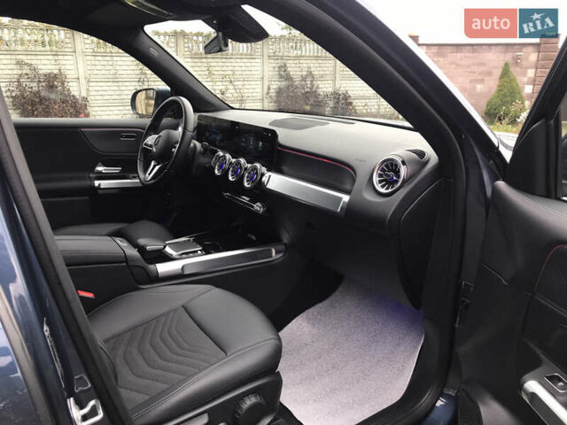 Синий Мерседес EQB, объемом двигателя 0 л и пробегом 51 тыс. км за 32200 $, фото 31 на Automoto.ua