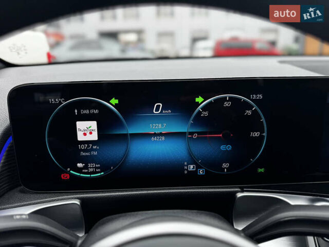 Синій Мерседес EQB, об'ємом двигуна 0 л та пробігом 64 тис. км за 29500 $, фото 31 на Automoto.ua