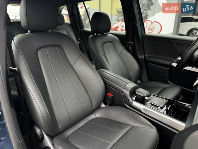 Синій Мерседес EQB, об'ємом двигуна 0 л та пробігом 64 тис. км за 29500 $, фото 58 на Automoto.ua