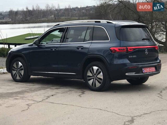Синий Мерседес EQB, объемом двигателя 0 л и пробегом 51 тыс. км за 32200 $, фото 18 на Automoto.ua