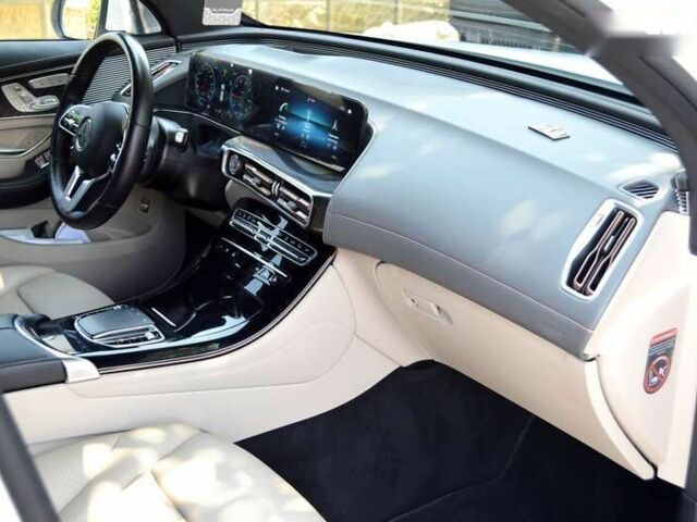 Мерседес EQC-Класс, об'ємом двигуна 0 л та пробігом 24 тис. км за 41500 $, фото 16 на Automoto.ua
