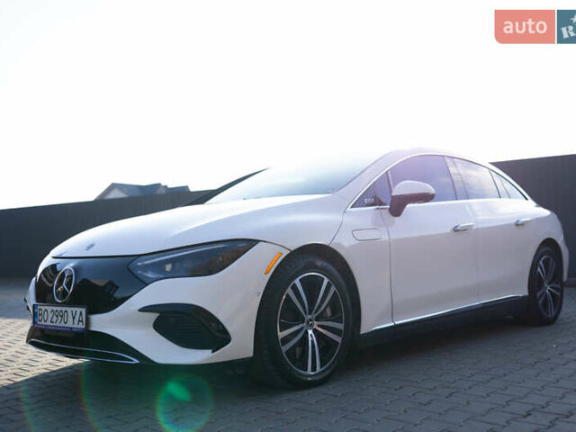 Белый Мерседес EQE, объемом двигателя 0 л и пробегом 36 тыс. км за 52500 $, фото 3 на Automoto.ua
