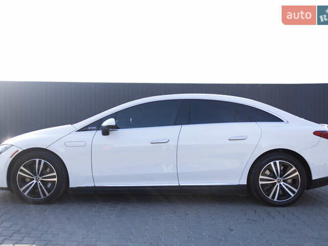 Белый Мерседес EQE, объемом двигателя 0 л и пробегом 36 тыс. км за 52500 $, фото 11 на Automoto.ua