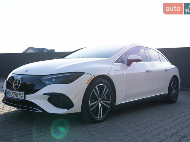 Белый Мерседес EQE, объемом двигателя 0 л и пробегом 36 тыс. км за 52500 $, фото 2 на Automoto.ua