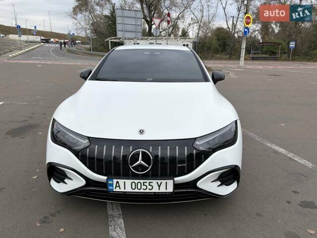 Белый Мерседес EQE, объемом двигателя 0 л и пробегом 25 тыс. км за 56900 $, фото 1 на Automoto.ua