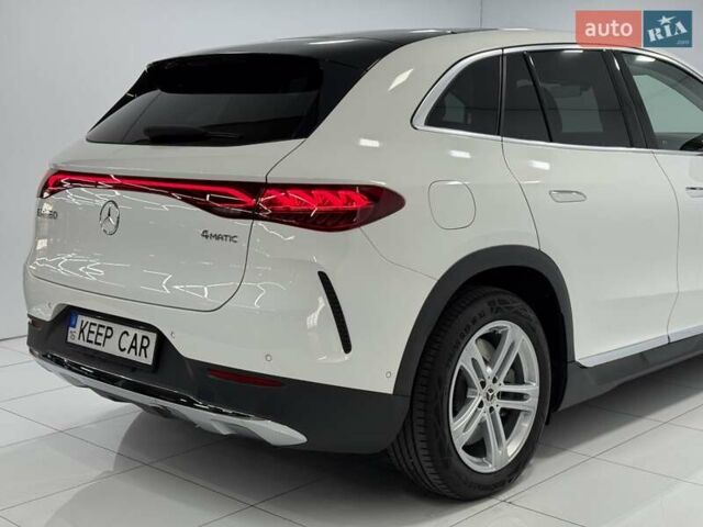 Мерседес EQE 2023 в Одессе на Automoto.ua Белый Мерседес EQE, объемом двигателя 0 л и пробегом 34 тыс. км за 53900 $, фото 16 на Automoto.ua