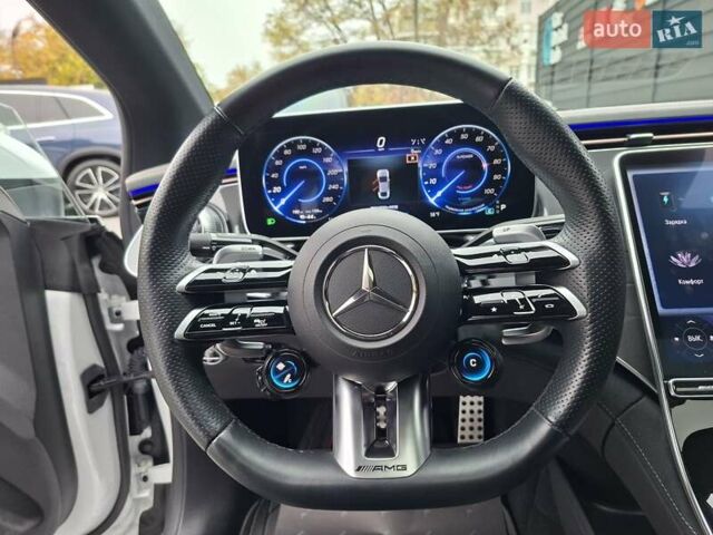 Белый Мерседес EQE, объемом двигателя 0 л и пробегом 8 тыс. км за 59900 $, фото 27 на Automoto.ua