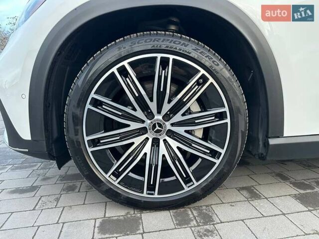 Белый Мерседес EQE, объемом двигателя 0 л и пробегом 23 тыс. км за 51900 $, фото 9 на Automoto.ua