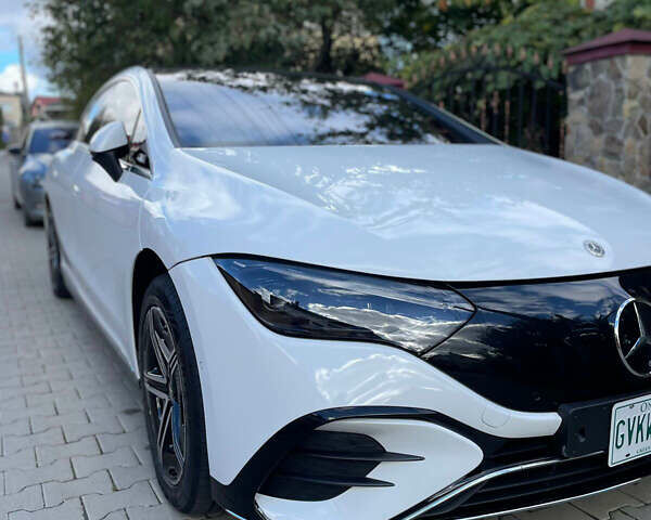 Белый Мерседес EQE, объемом двигателя 0 л и пробегом 53 тыс. км за 47000 $, фото 19 на Automoto.ua