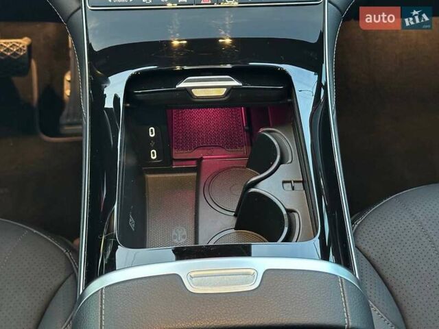 Белый Мерседес EQE, объемом двигателя 0 л и пробегом 23 тыс. км за 51900 $, фото 25 на Automoto.ua