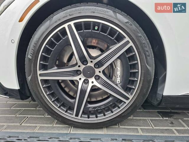 Белый Мерседес EQE, объемом двигателя 0 л и пробегом 8 тыс. км за 59900 $, фото 28 на Automoto.ua