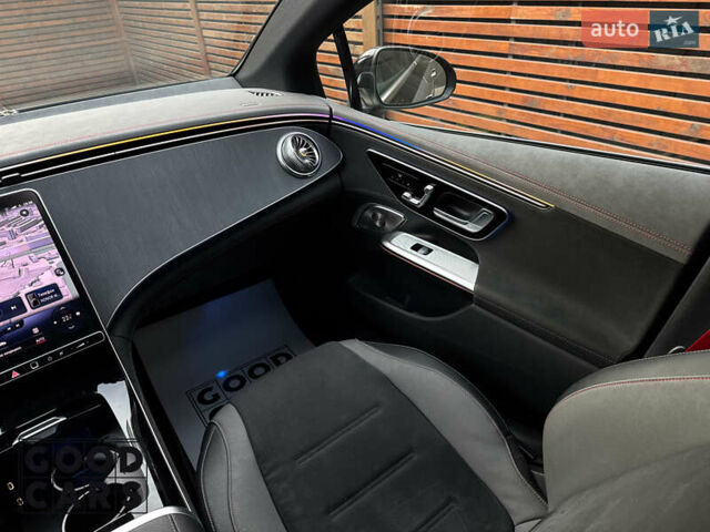 Черный Мерседес EQE, объемом двигателя 0 л и пробегом 39 тыс. км за 59000 $, фото 32 на Automoto.ua