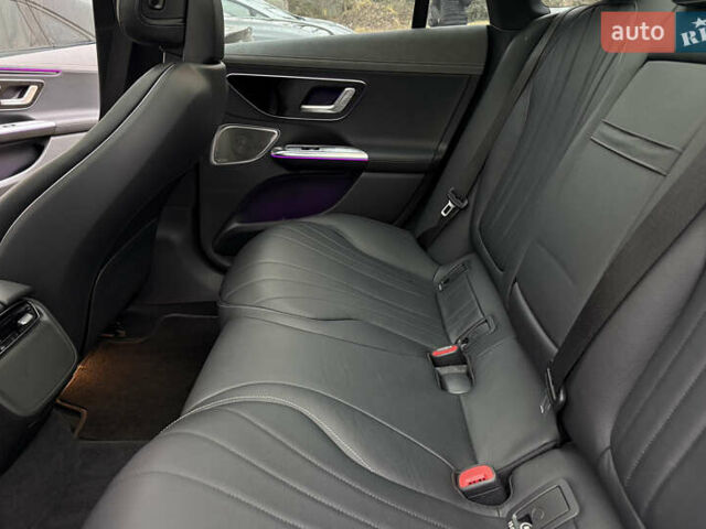 Черный Мерседес EQE, объемом двигателя 0 л и пробегом 17 тыс. км за 49500 $, фото 33 на Automoto.ua