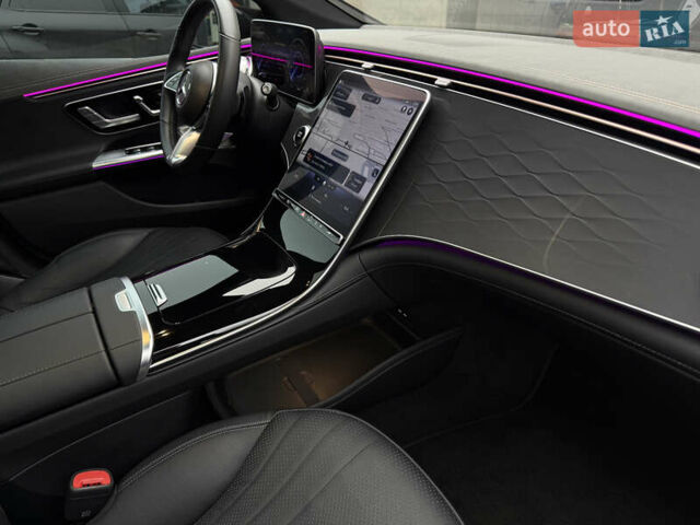 Черный Мерседес EQE, объемом двигателя 0 л и пробегом 17 тыс. км за 49500 $, фото 34 на Automoto.ua