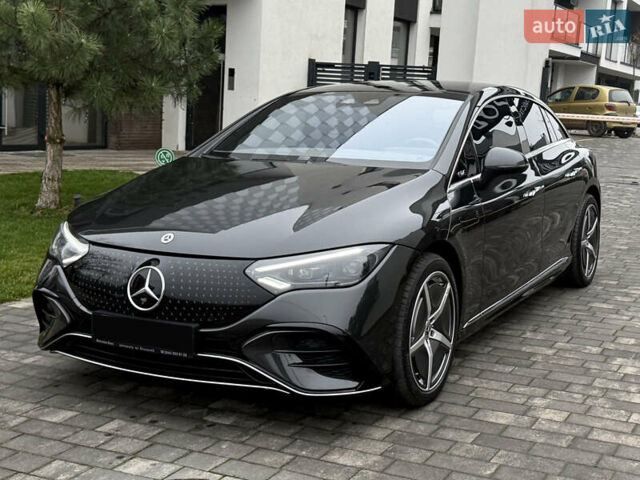 Черный Мерседес EQE, объемом двигателя 0 л и пробегом 17 тыс. км за 49500 $, фото 1 на Automoto.ua