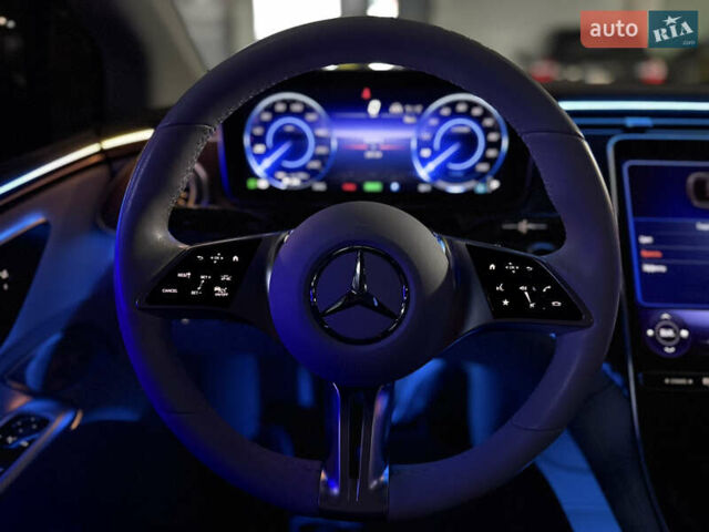 Черный Мерседес EQE, объемом двигателя 0 л и пробегом 28 тыс. км за 45900 $, фото 62 на Automoto.ua