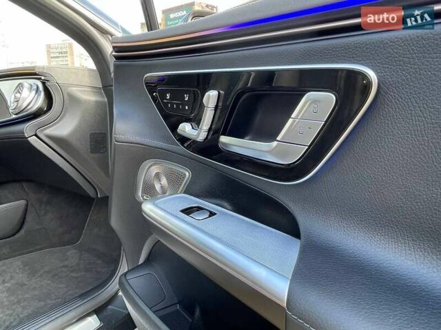 Черный Мерседес EQE, объемом двигателя 0 л и пробегом 7 тыс. км за 47990 $, фото 28 на Automoto.ua