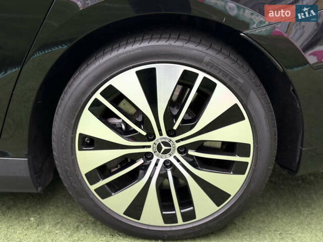 Черный Мерседес EQE, объемом двигателя 0 л и пробегом 28 тыс. км за 45900 $, фото 25 на Automoto.ua