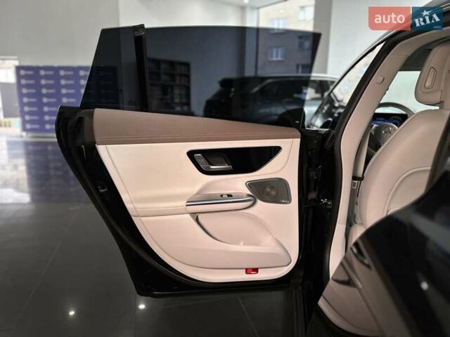 Черный Мерседес EQE, объемом двигателя 0 л и пробегом 27 тыс. км за 46000 $, фото 15 на Automoto.ua