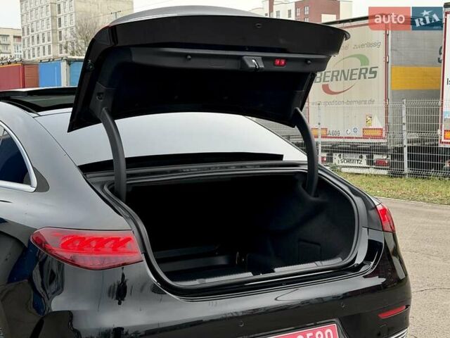 Черный Мерседес EQE, объемом двигателя 0 л и пробегом 45 тыс. км за 57500 $, фото 16 на Automoto.ua