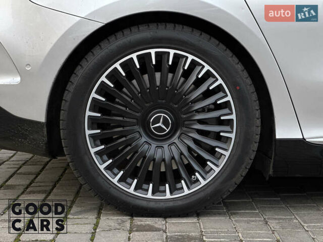 Черный Мерседес EQE, объемом двигателя 0 л и пробегом 39 тыс. км за 59000 $, фото 13 на Automoto.ua
