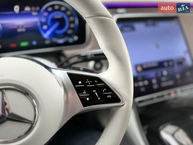 Черный Мерседес EQE, объемом двигателя 0 л и пробегом 28 тыс. км за 45900 $, фото 42 на Automoto.ua