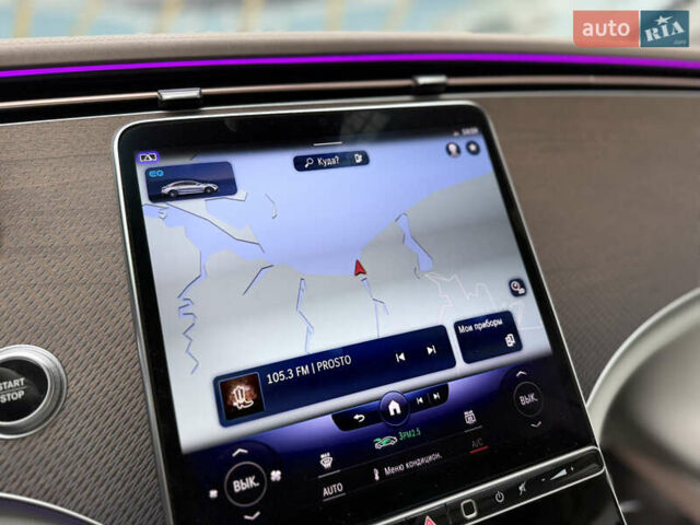 Черный Мерседес EQE, объемом двигателя 0 л и пробегом 28 тыс. км за 45900 $, фото 49 на Automoto.ua