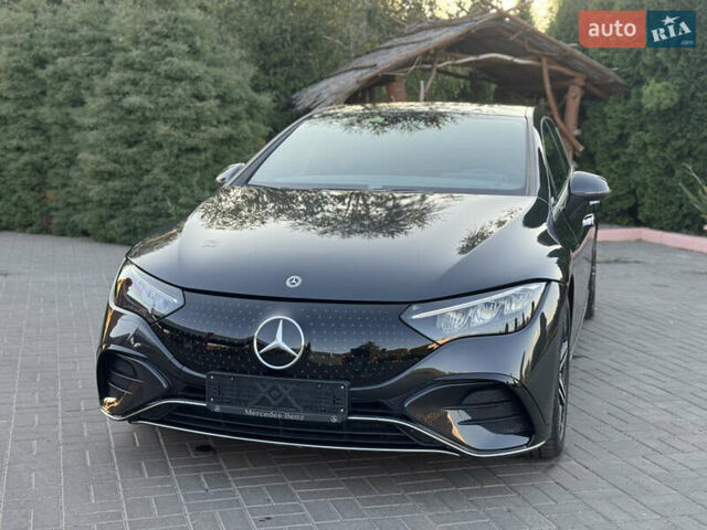 Черный Мерседес EQE, объемом двигателя 0 л и пробегом 39 тыс. км за 41500 $, фото 1 на Automoto.ua