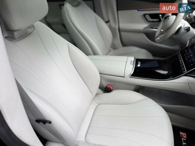 Черный Мерседес EQE, объемом двигателя 0 л и пробегом 28 тыс. км за 45900 $, фото 53 на Automoto.ua