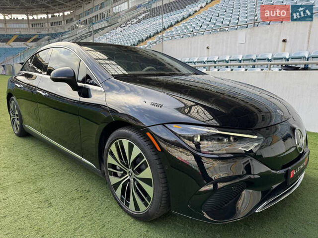 Черный Мерседес EQE, объемом двигателя 0 л и пробегом 28 тыс. км за 45900 $, фото 10 на Automoto.ua