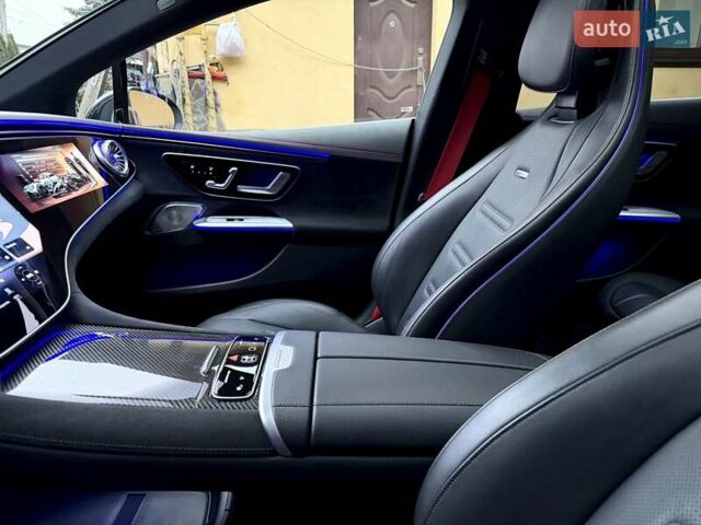 Черный Мерседес EQE, объемом двигателя 0 л и пробегом 45 тыс. км за 57500 $, фото 23 на Automoto.ua