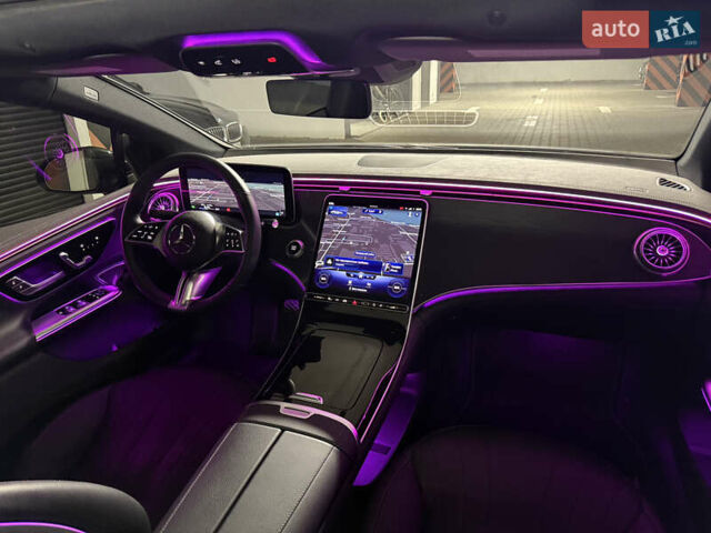 Черный Мерседес EQE, объемом двигателя 0 л и пробегом 17 тыс. км за 49500 $, фото 5 на Automoto.ua