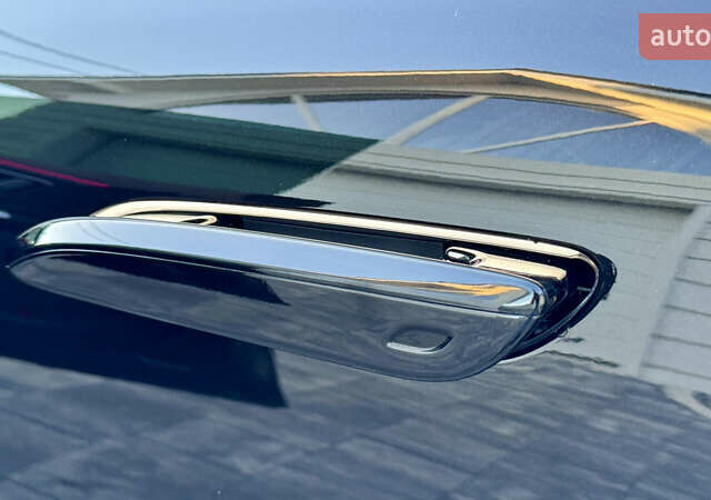 Черный Мерседес EQE, объемом двигателя 0 л и пробегом 14 тыс. км за 56800 $, фото 96 на Automoto.ua