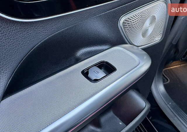 Черный Мерседес EQE, объемом двигателя 0 л и пробегом 14 тыс. км за 56800 $, фото 72 на Automoto.ua