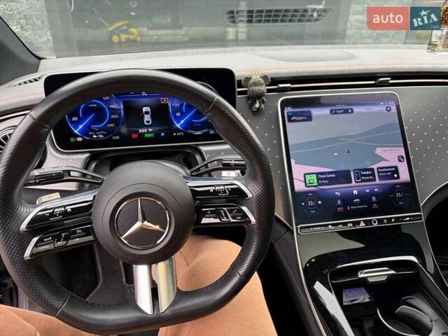 Черный Мерседес EQE, объемом двигателя 0 л и пробегом 55 тыс. км за 53130 $, фото 4 на Automoto.ua