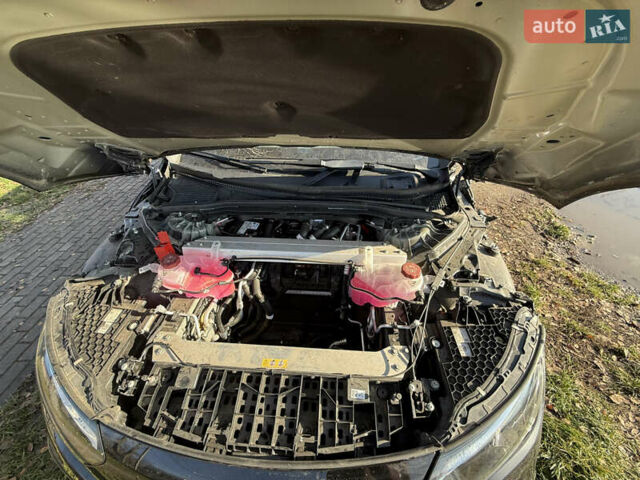 Чорний Мерседес EQE, об'ємом двигуна 0 л та пробігом 28 тис. км за 29300 $, фото 3 на Automoto.ua